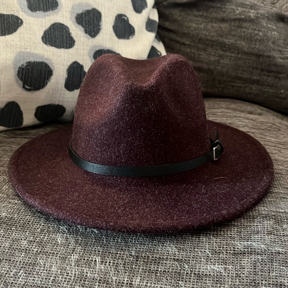 Purple fedora